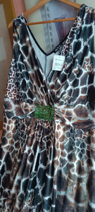 Vestido largo fiesta estampado animal y hojas