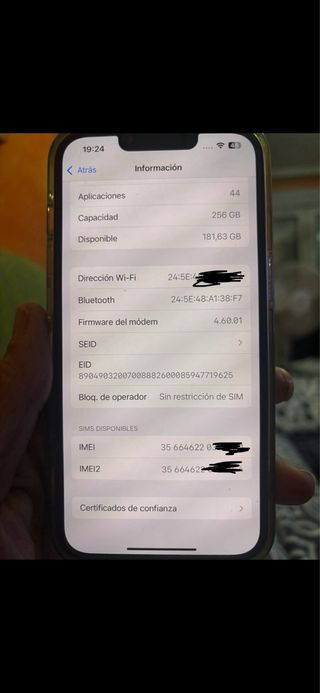 iPhone 13 256GB Rojo