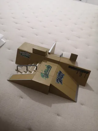 Pista de skate de juguete