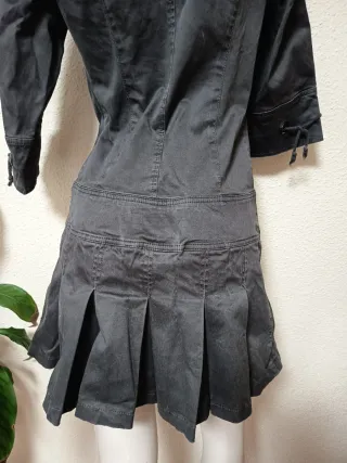 Vestido corto gris