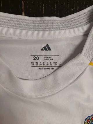 Camiseta Real Madrid Niño Talla 20