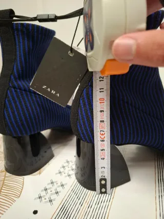 Botines Zara Talla 37 tacón calcetín