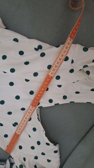 Traje de flamenca blanco con lunares