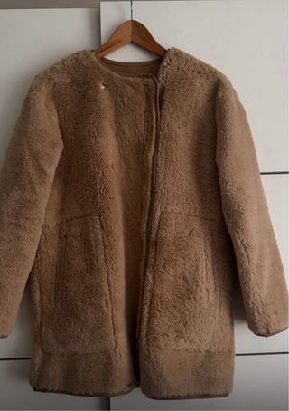 Abrigo reversible pelo y ante, esta impecable