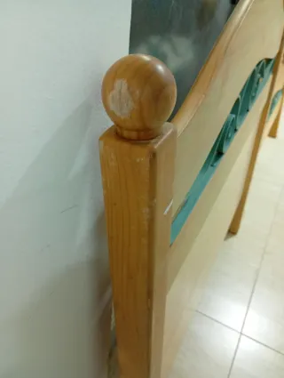 Cabecero y piecero de cama de pino