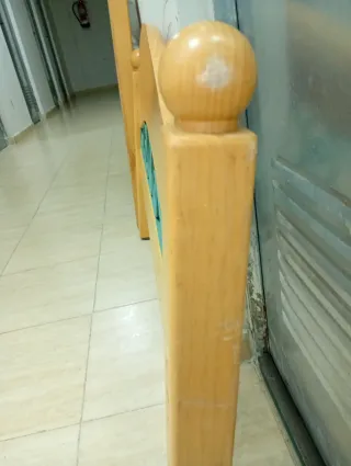 Cabecero y piecero de cama de pino