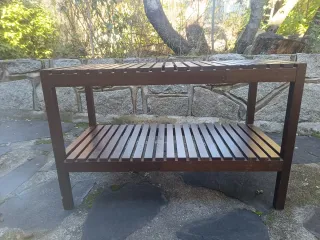 Banco de madera Ikea 2 estantes