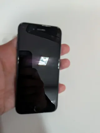 iPhone 8 64GB Space Gray