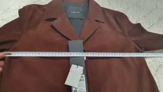 Chaqueta Piel Nobuk Massimo Dutti .