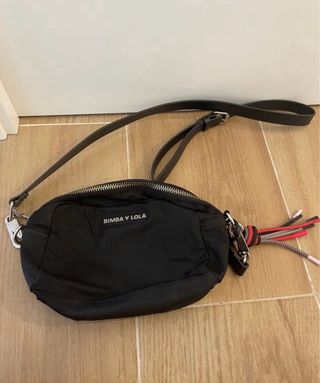 Bolso bandolera nylon Bimba y Lola negro