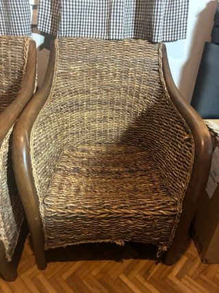 Butaca exterior hoja de banana y madera tropical