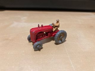 Tractor Matchbox Guisval Rojo