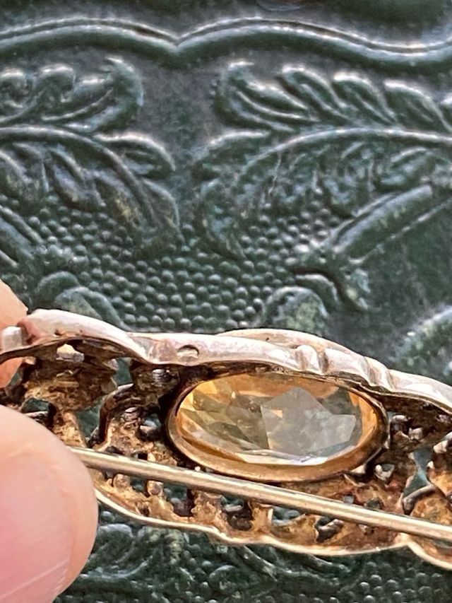 Broche Victoriano plata y citrino 1870