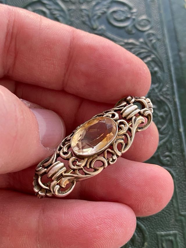 Broche Victoriano plata y citrino 1870