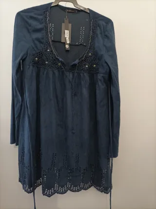 Vestido antelina bordado azul marino