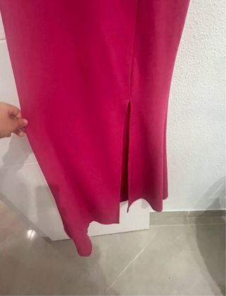 Vestido de fiesta largo con abertura