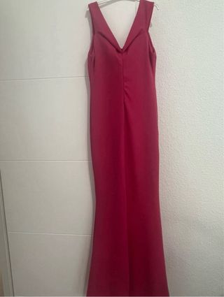 Vestido de fiesta largo con abertura