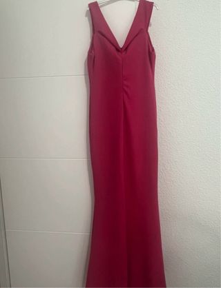 Vestido de fiesta largo con abertura