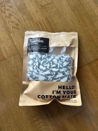 Hamaca Babybjörn con juguete y funda Funda Bcn