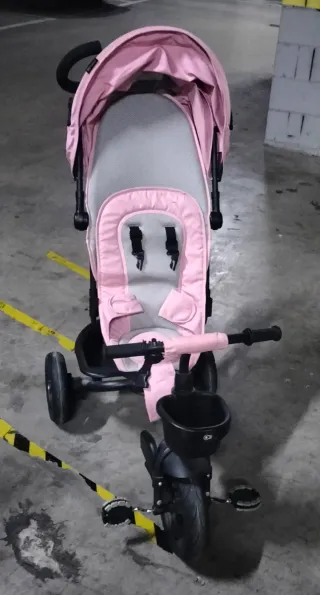 Triciclo rosa per bambina