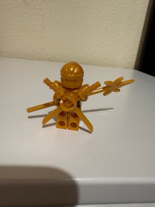 Minifigura Lego Ninjago Dorada