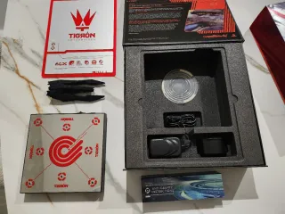 Figura magnética Tigron Wipeout Omega Collection