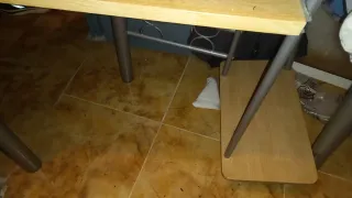 Mesa de escritorio madera y metal