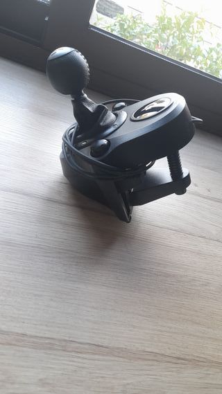 Volante Logitech G29 + Palanca de cambios
