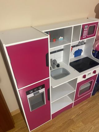 Cocinita infantil de madera