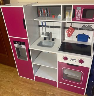 Cocinita infantil de madera