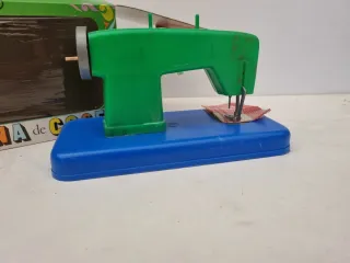 Máquina de coser Domenech Juguete Vintage