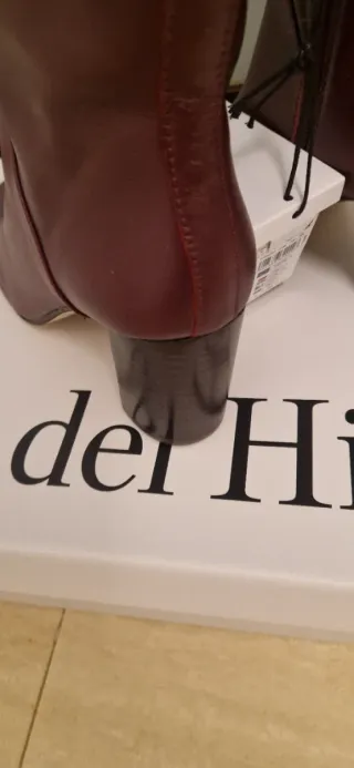 Botas altas Pedro del Hierro burdeos talla 39