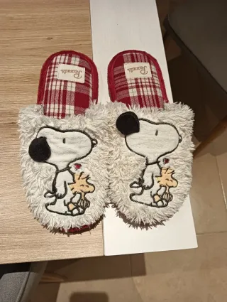 Pantuflas Snoopy Destalonadas