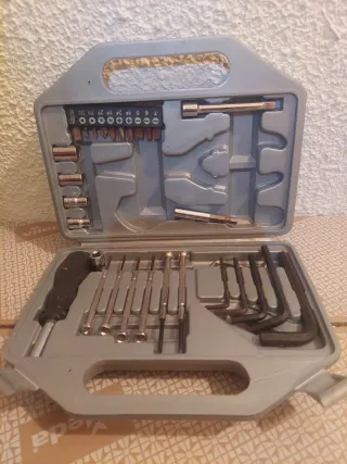 Maletín de herramientas con puntas