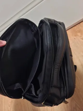 Bolso neceser Samsonite negro. Sin correa d colgar