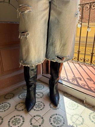 Botas altas Zara negras Usado muy poco.