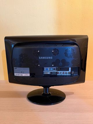 Televisor / Monitor Samsung SyncMaster 933HD