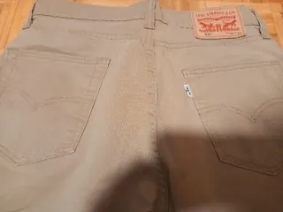 Pantalón Levis 511 Beige