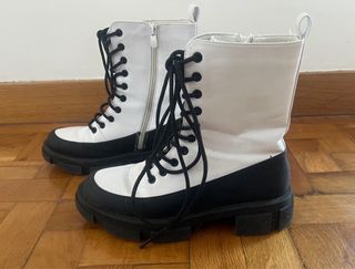 Botas de chica. Número 38