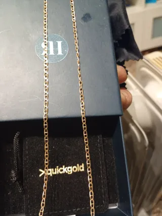 Cruz de Caravaca en oro macizo de 18kilates.