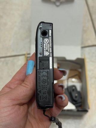 Nikon Coolpix A100 fotocamera digitale