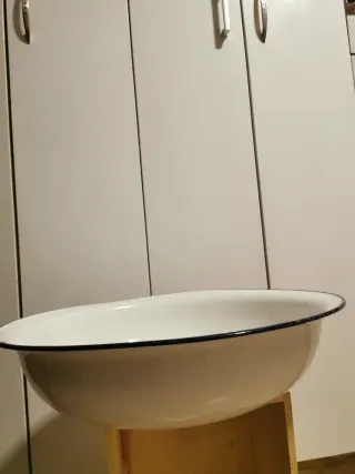 Jofaina de hierro esmaltado