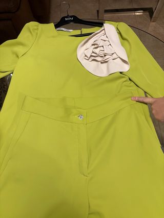 Conjunto Jona & Candela fiesta verde y beige