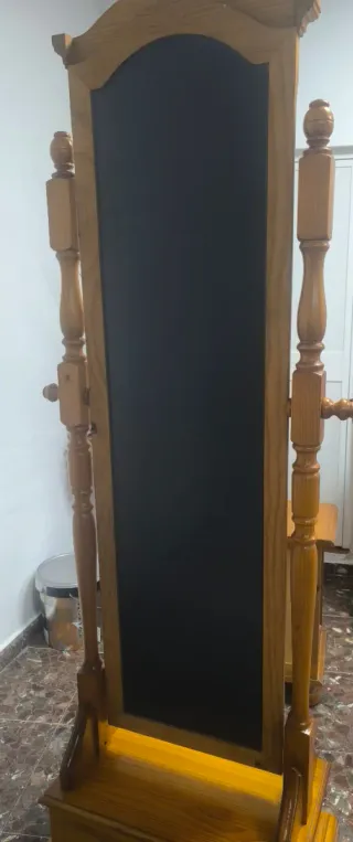Espejo de pie madera con cajón