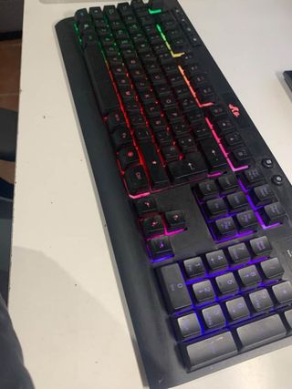 Pack Gaming: Teclado + raton + mando + 3 juegos