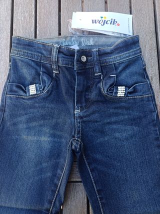 104 cm. NUEVOS 2 vaqueros para niñas