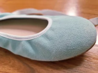 Zapatos de niña con cintas