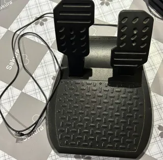 PS4 Pro + 2 mandos + Juegos