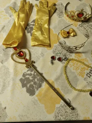 Disfraz Bella y Bestia Amarillo