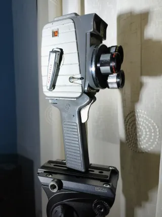 Cámara de video antigua Warfield Industries